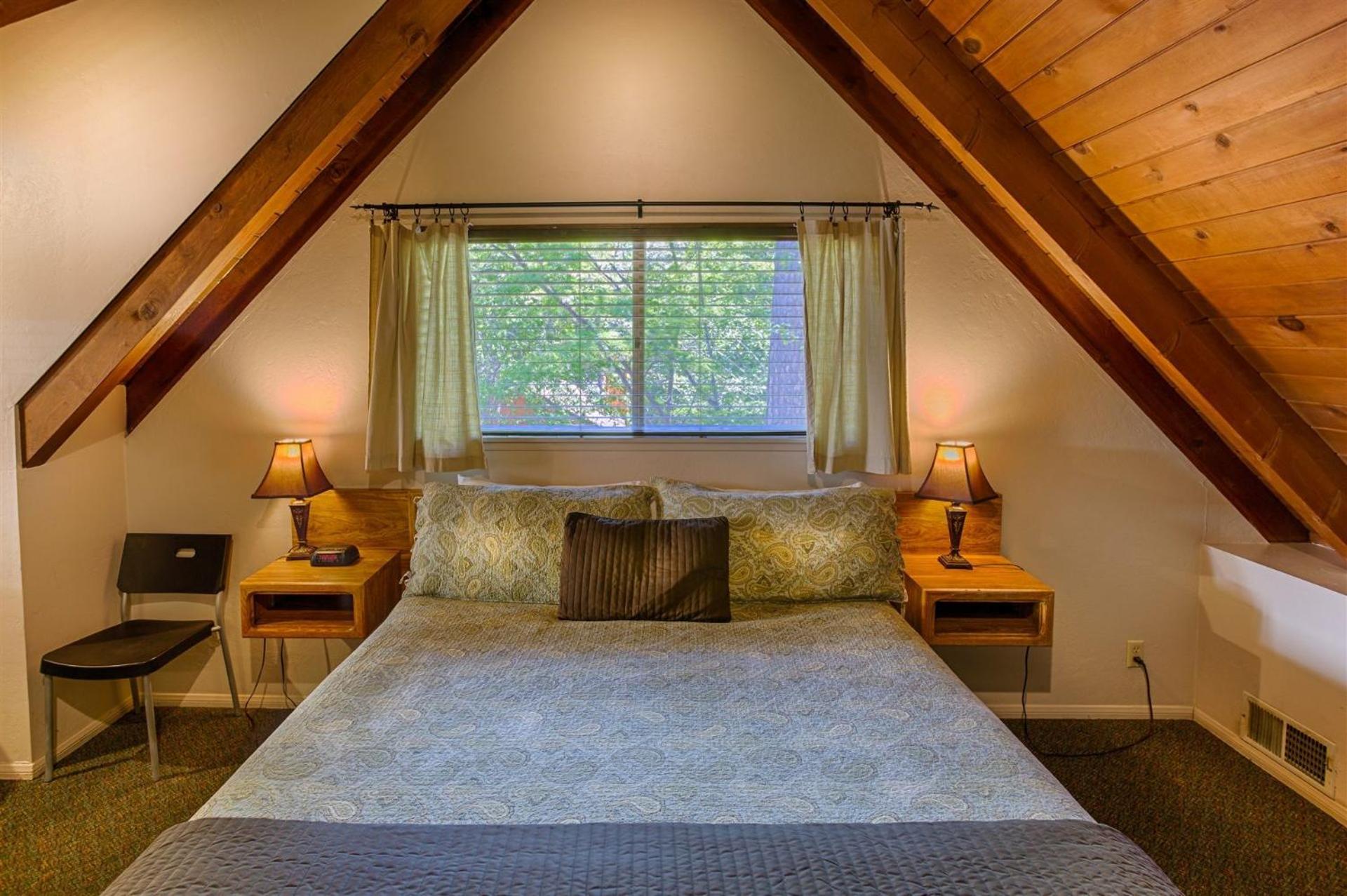 Sleepy Hollow Cabins & Hotel Crestline Екстер'єр фото