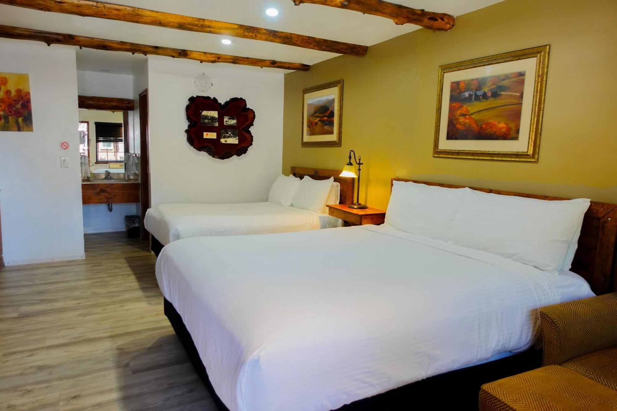 Sleepy Hollow Cabins & Hotel Crestline Екстер'єр фото