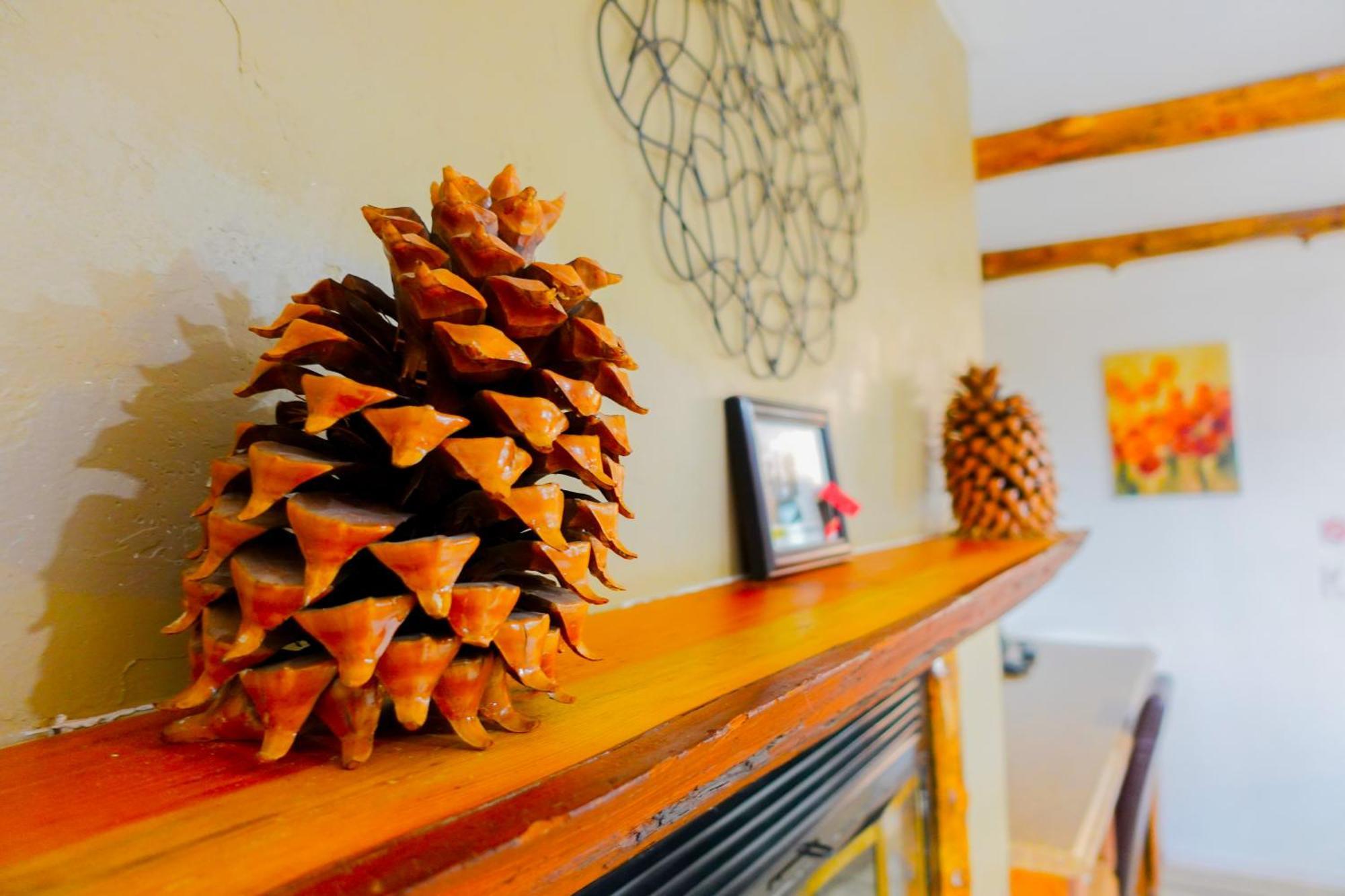 Sleepy Hollow Cabins & Hotel Crestline Екстер'єр фото